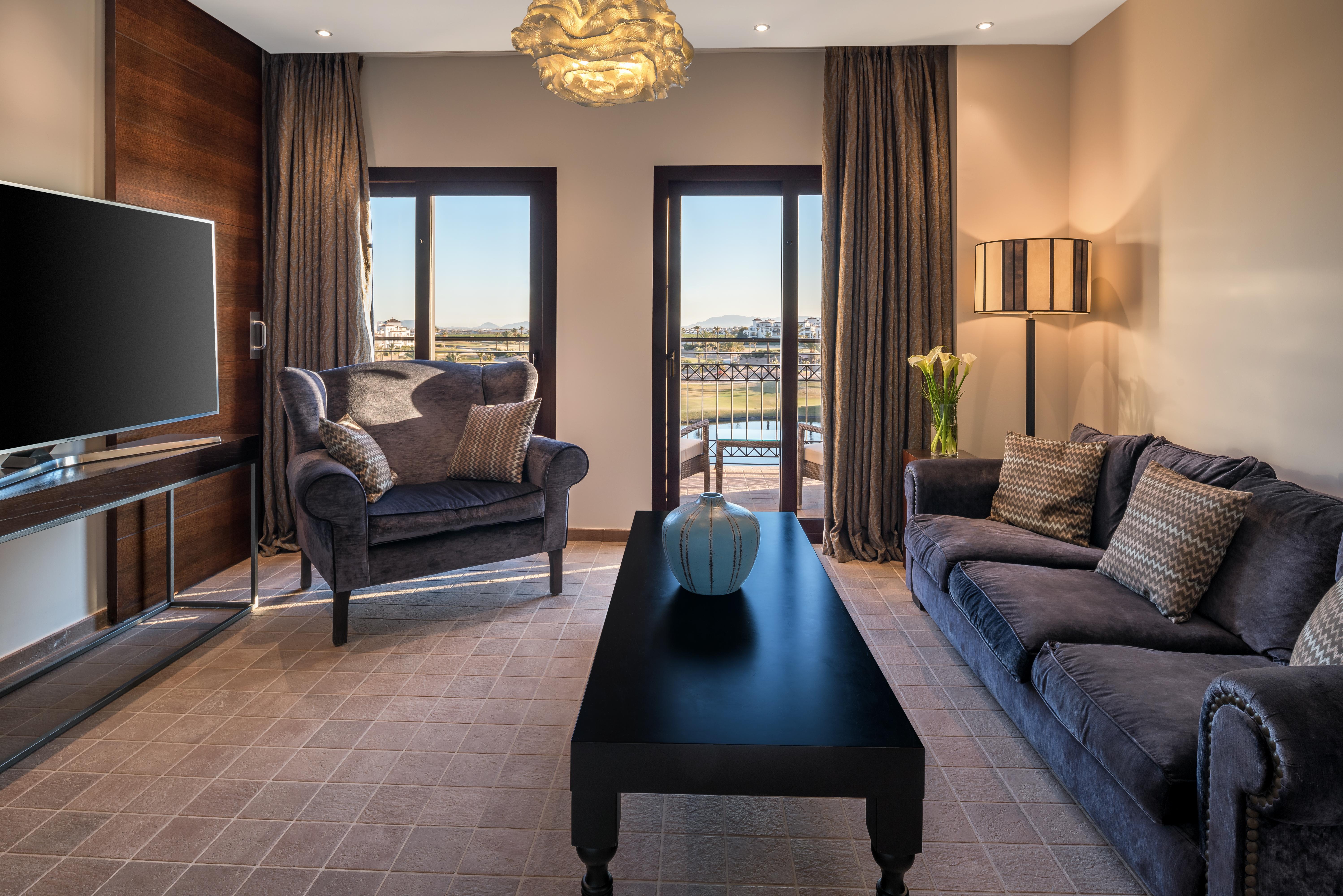 Doubletree By Hilton La Torre Golf Resort Roldán Εξωτερικό φωτογραφία Living room