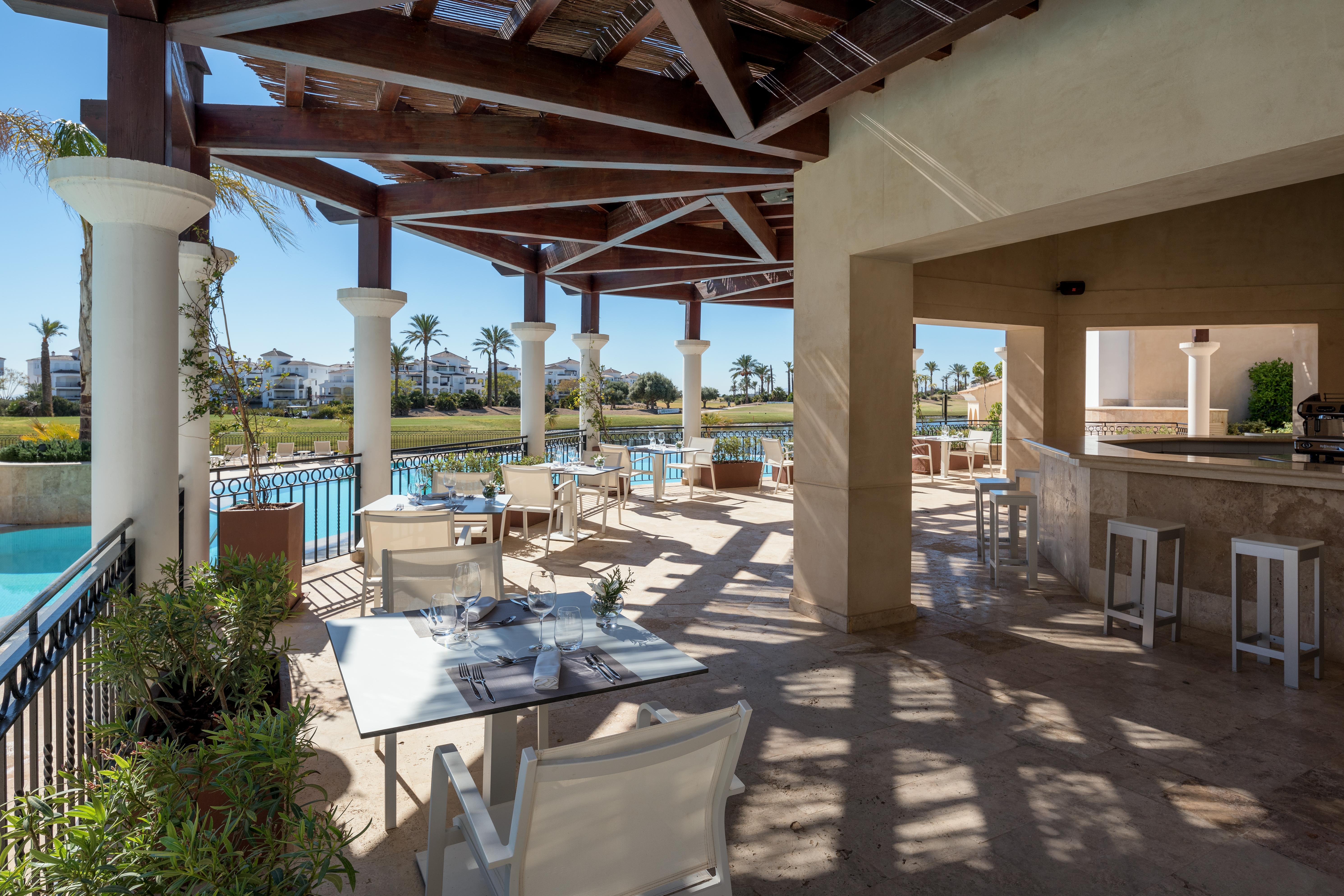 Doubletree By Hilton La Torre Golf Resort Roldán Εξωτερικό φωτογραφία The Clubhouse at The Lakes