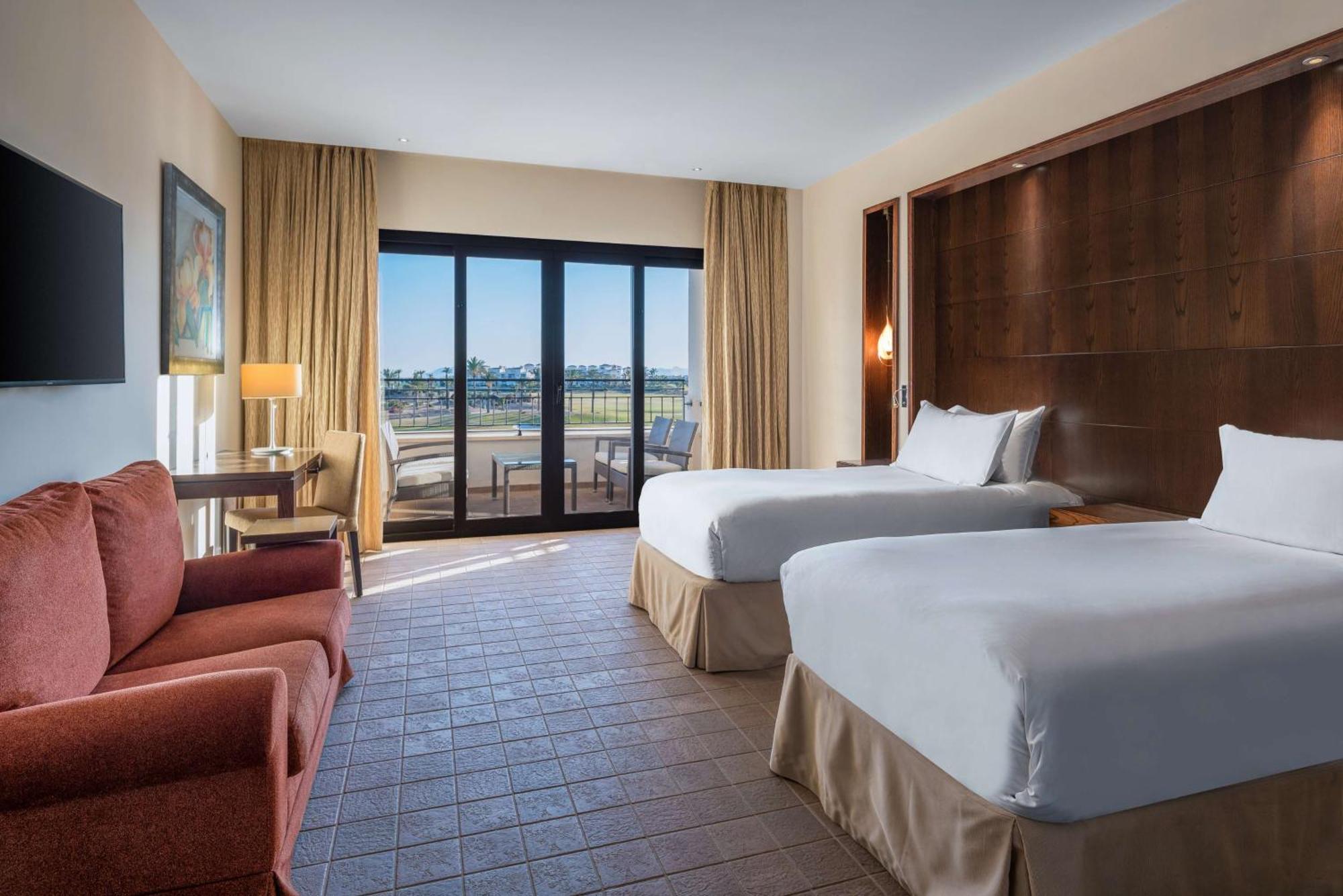 Doubletree By Hilton La Torre Golf Resort Roldán Εξωτερικό φωτογραφία A guest room at the Hilton San Diego Bayfront
