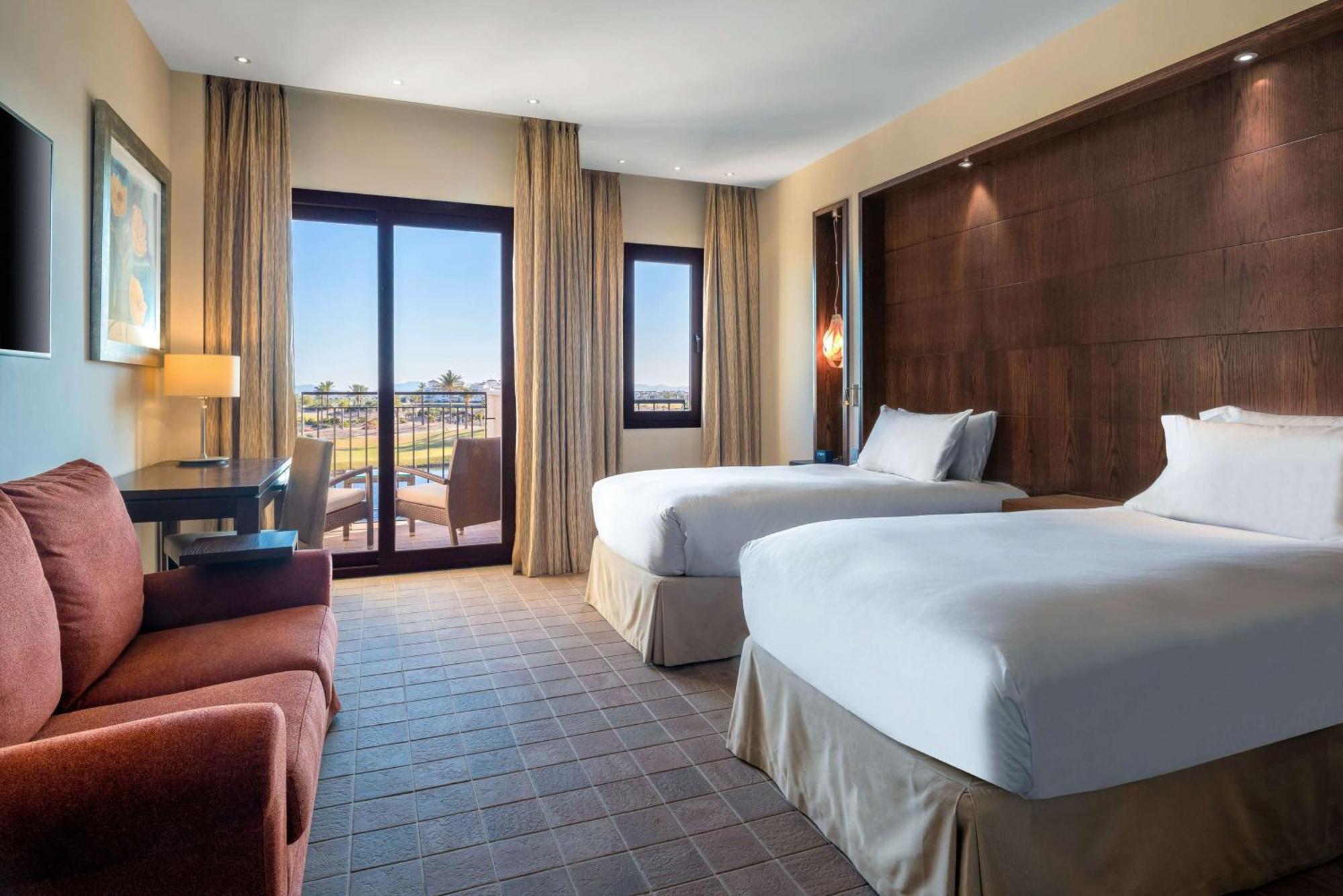 Doubletree By Hilton La Torre Golf Resort Roldán Εξωτερικό φωτογραφία