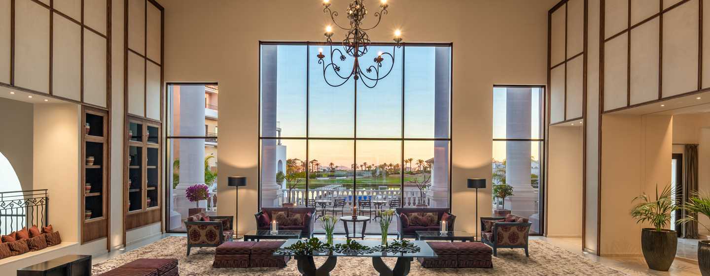 Doubletree By Hilton La Torre Golf Resort Roldán Εξωτερικό φωτογραφία Lobby